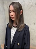 斜めバング/グレージュカラー/デザインカラー/シルキーベージュ