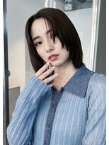 トリッカ 銀座(tricca)&nbsp;ハッシュカット/こなれミディ/顔まわりレイヤー/ウザバング