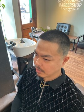 オーラム(AURUM) スキンフェード