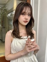 ガーランドギンザ(Garland Ginza)&nbsp;顔まわりレイヤー　シースルーバング　グレージュ