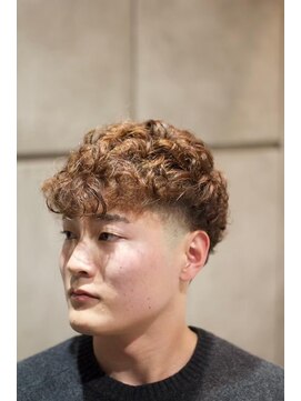 キングスマントーキョー 多摩センター2nd(KINGSMAN TOKYO) スペインカール