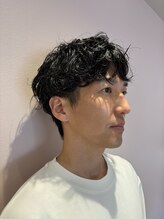 アダプティー(adapty) メンズパーマスタイル