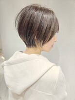 ハチジュウイチプラスワン 神楽坂(81+1)&nbsp;大人ショートヘアミルクティーブロンドワンホンレイヤー