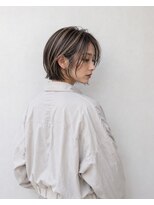 ブレンドバイハピネス(Blend by happiness)&nbsp;ベージュ×ハイライト×ナチュラルショート