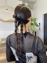 キチ(kici)&nbsp;ツイン編み下ろしアレンジ