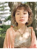癖毛風ウェーブスタイル×柔らかベージュ