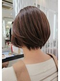 小顔/ショート/ショートボブ/暖色系カラー/白髪染め/40代50代