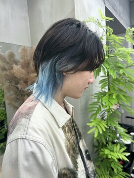 ギークス(GEEKS) 【GEEKS渋谷】インナーカラー/みずいろ/センターパートウルフ