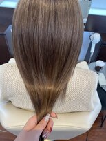 アウリィ(Aulii) ハイライト×髪質改善カラー