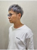 ツーブロック／シルバーカラー／レイヤーマッシュ