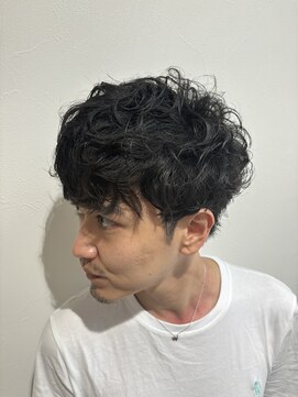 グラフ 立川(Graph.) 無造作ニュアンスツーブロックマッシュパーマメンズ