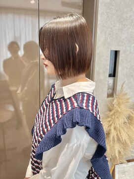 クエ(QUE) 切りっぱなしボブ/ぱつっとボブ/大人ボブ/20代30代40代/横浜