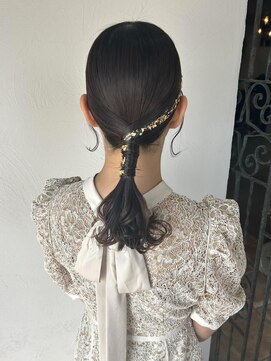 エトランジェ(Etrange) タイトローポニー