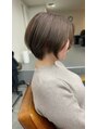 ニコ(nico...)&nbsp;透明感カラー＋丸みショート