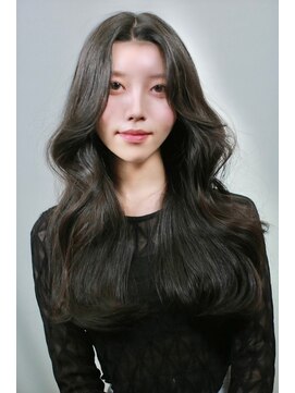 リア(Li'a) ヨシンモリ×韓国レイヤー×ブルーブラック