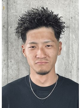 ドアベルメンズ(Door Bell Men’s) スキンフェード×ハードパーマ