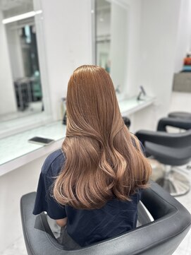 シー 池袋(SHE) ミルクティーベージュ