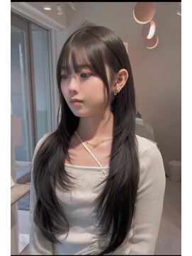 ムーム(Momb) ロングレイヤーカット
