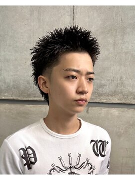 オーシャントーキョー ホワイト 原宿(OCEAN TOKYO WHITE) スパイキーショートベリーショート短髪アップバングフェード