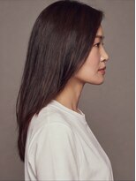 キヴィ(kivi) 大人の艶髪ストレートロング×髪質改善 白髪ぼかしカラー