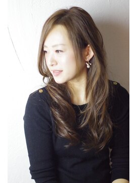 スフィーダ(SFIDA) アッシュベージュ×ロング×SFIDA