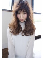 ヘアデザイン ソラ(Sola)&nbsp;ふんわりくびれウェーブロング×透け感ベージュ