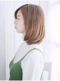 透け感センターパートのクールボブ