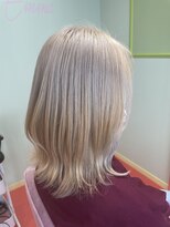 エマ(emma)&nbsp;れおんのホワイトベージュ