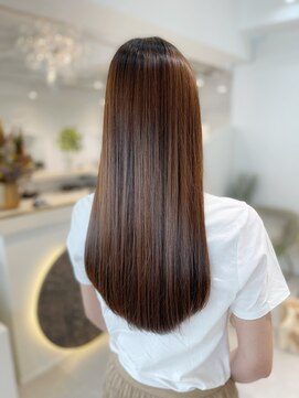 エミュスト(Emuest) 髪質改善☆Aラインロング☆韓国風☆心斎橋