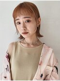 短めバングの切りっぱなしボブ