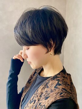 ハルキ ミナト ジャパン オオサカ(HARUKI MINATO japan OSAKA) 30代40代50代小顔似合わせカットくびレイヤーエモージュ大人可愛