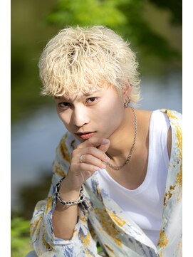 ホワイト(WHITE) ダウンバングショートウルフ