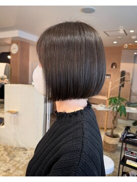 ユッカ 梅田(YUCCA) 【 YUCCA 】大人可愛い20代30代40代 ボブ/切りっぱなし