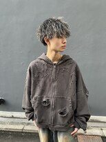 ハイセンス(HISENSE) ホワイトハイライト×ツイスパ　（TAKE）
