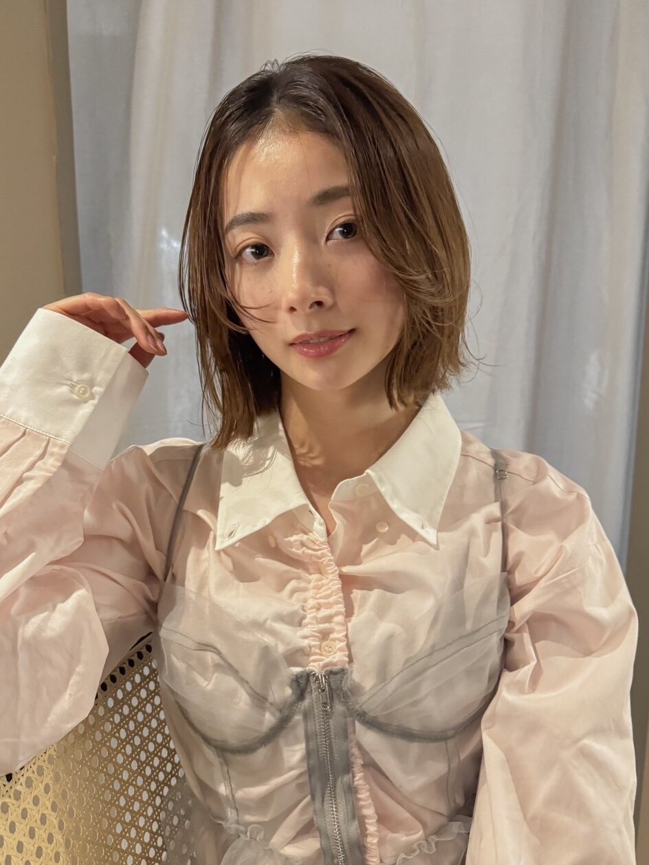 ピンクベージュ/ブリーチ/ブリーチなし/表参道/原宿