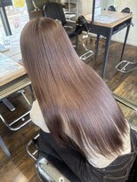 ガルボ ヘアー(garbo hair)&nbsp;オトナ女子 10代 20代 30代 ミルクティーブラウン 艶カラー