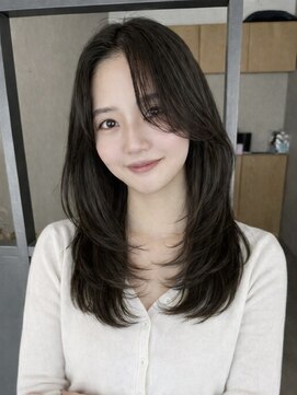 エトワ 中央店(etoi) 大分ミディアムレイヤーかるめ韓国レイヤーくびれスタイル