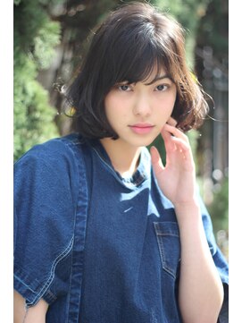 クーエフー(coo et fuu) 斜めバングのエアリーボブ 藤沢　大人小顔デジパ顎ライン