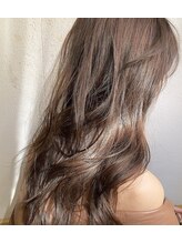 【話題の新しい薬剤を導入♪ダメージレスに特化した薬剤を扱ってます♪】