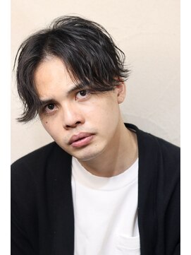 グーフォ(gufo) 濡れ髪センターパートSTYLE