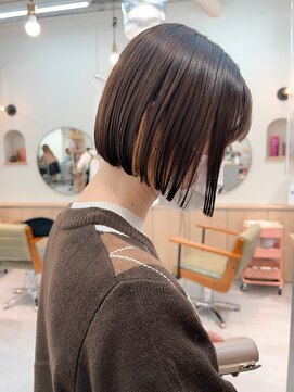 ロウバイレボ 柏(lou by revo) ショートボブ/ミニボブ/マッシュ/切りっぱなし/柏駅