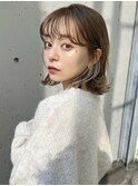 オリーブベージュボブインナーカラーイヤリングカラー小顔