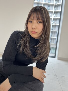 グレース バイ ポルテ(grace by PORTE) 筋感ハイライトレイヤー