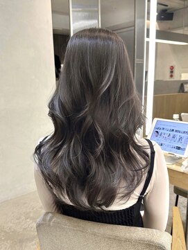 ウェイズ トウキョウ(Ways TOKYO) 秋のまろやかベージュ