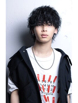 リップス 心斎橋(LIPPS) 波巻きスパイラルウルフ