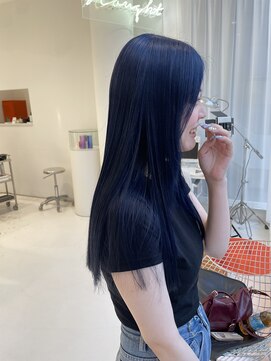 ハイブ 金沢(Hive) 透明感ネイビーブルー