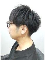 夜髪&nbsp;眼鏡をかけても気にならない！もみあげスッキリヘア