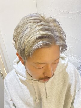 ウーロス(uros.) シルバーアッシュ