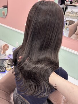 ガーランド(Girland) 透明感グレージュ♪moe