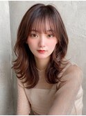 ミニウルフ前髪パーマ韓国くびれミディアムチェリーブラウン